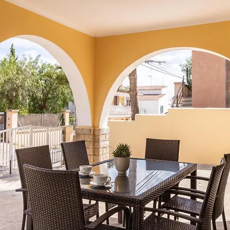 Calamar 7 Hébergement de vacances *