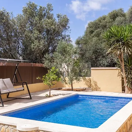 Hébergement de vacances Calamar 7 *